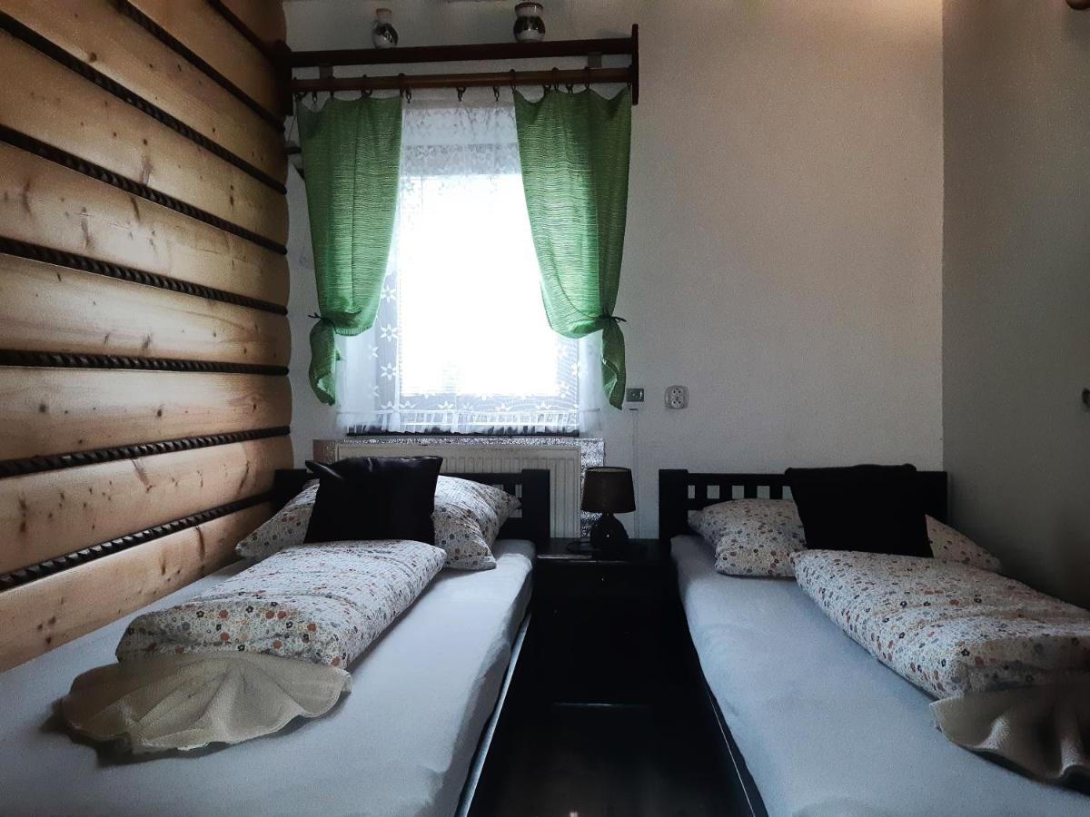 Chalupa Pri Vodopade Lúčky Kültér fotó